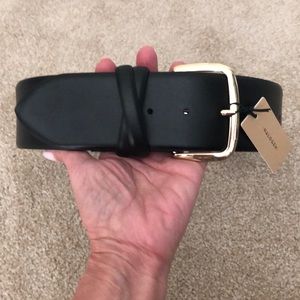 Gorgeous black leather belt